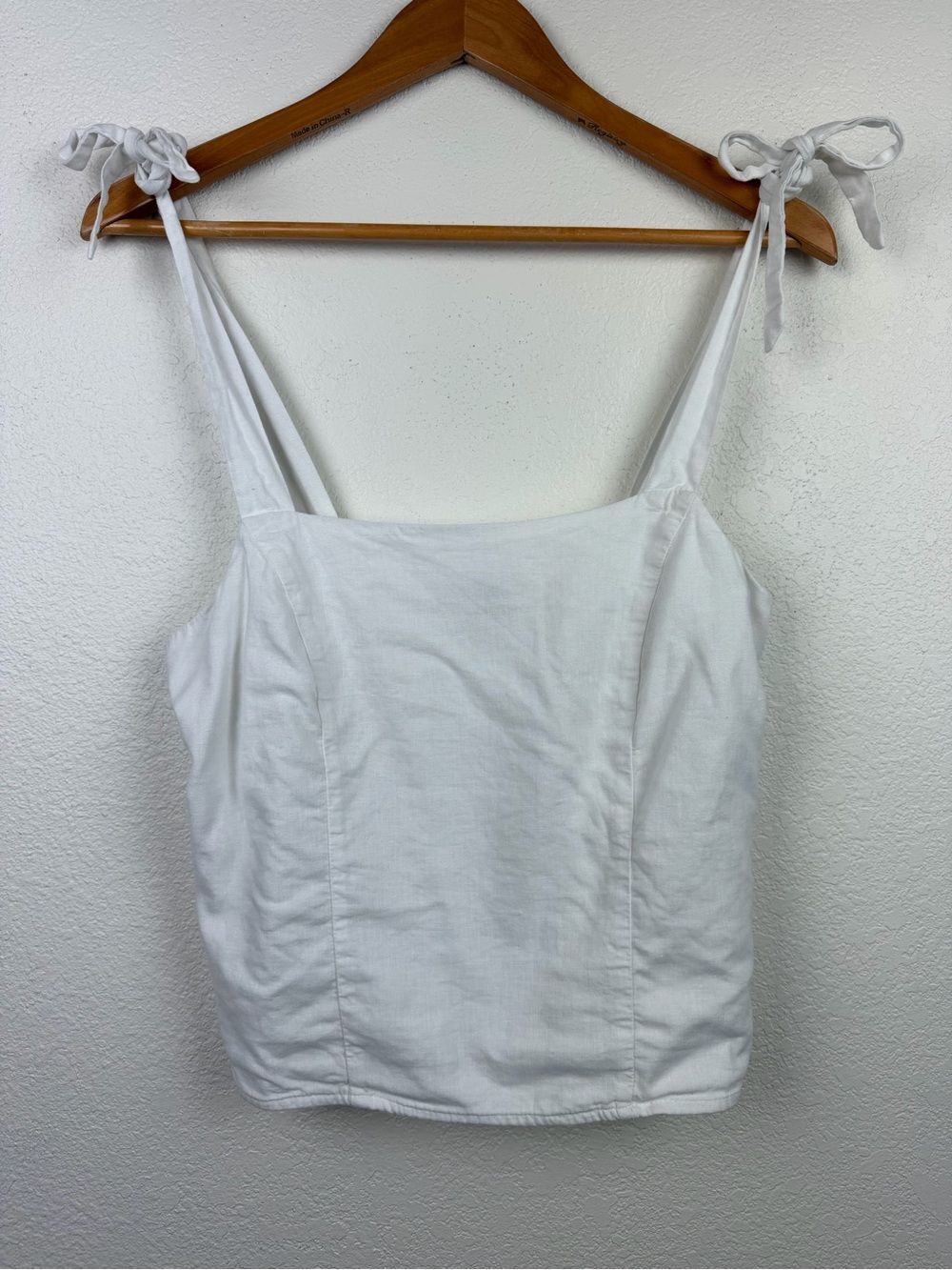 White Tie-Shoulder Linen Blend Tank Size Medium